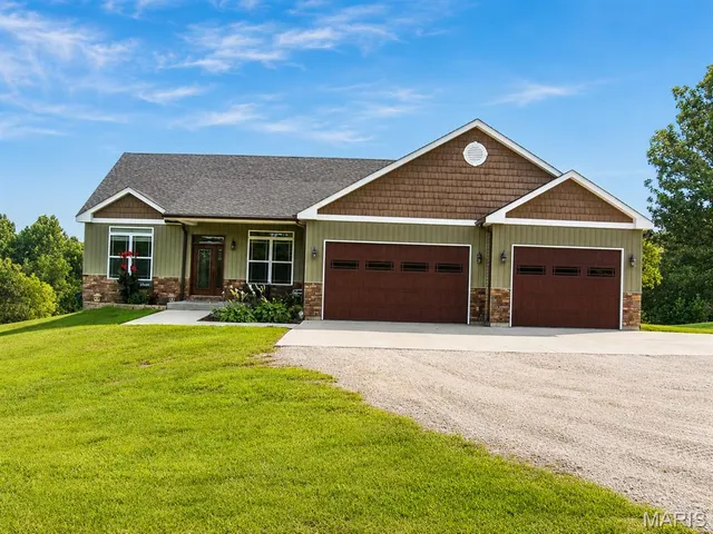 Expensive Springbluff R-15 Real Estate