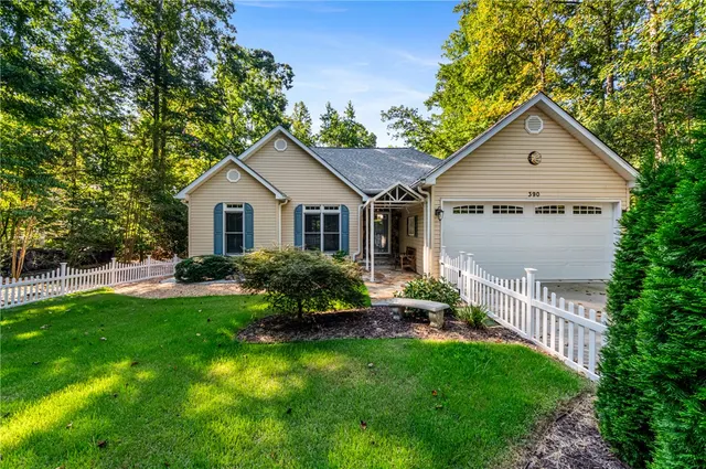 Cheap Lake Place Real Estate