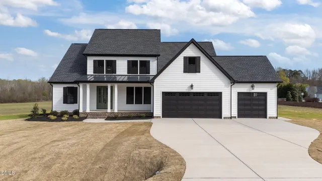 Popular Lane Farms Real Estate