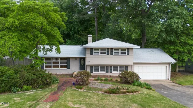 Popular Greenbrier Estates Real Estate