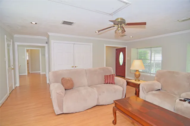 Popular Preston Manor Real Estate