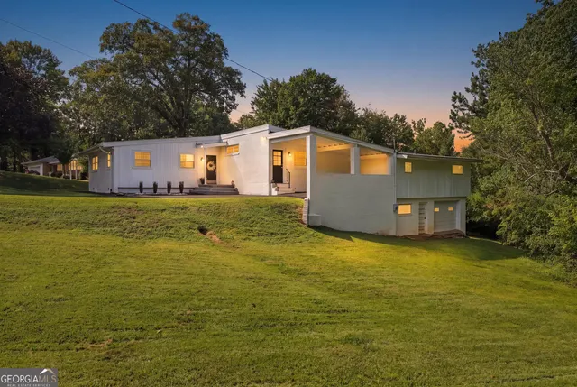 Expensive Skyline Real Estate