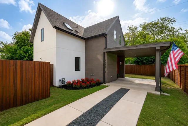 Popular Greenwood Forest Real Estate