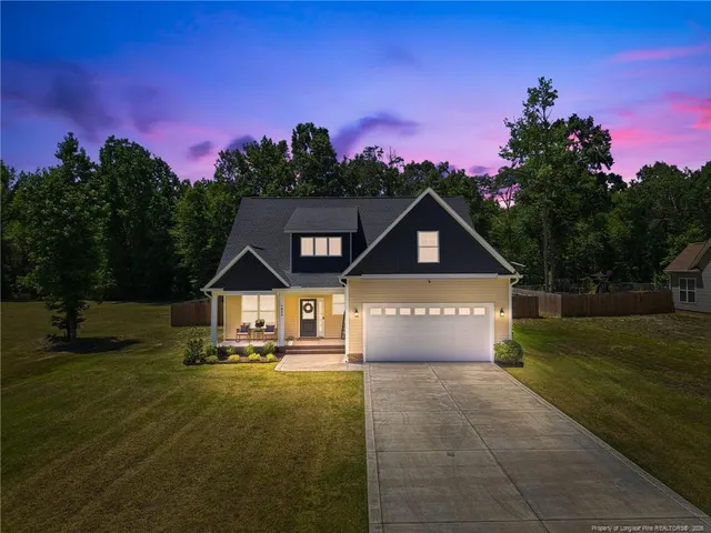 Popular Lake Teresa Real Estate