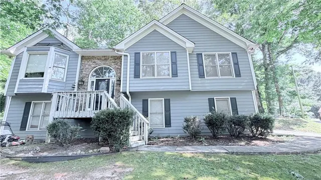 Popular Brandon Acres Real Estate
