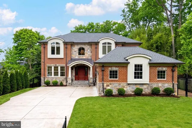 Popular Burning Tree Valley Real Estate