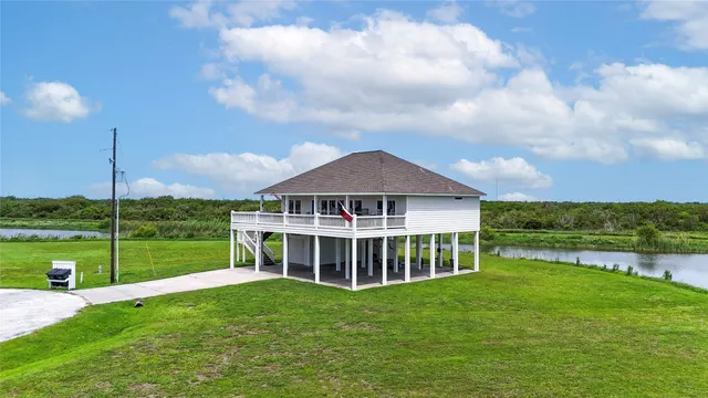 Popular The Biscayne Sec 1 2004 Real Estate
