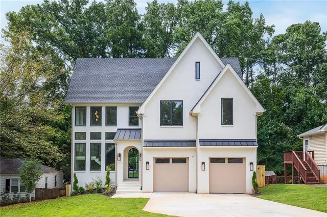 Popular WOODLAND HILLS Real Estate