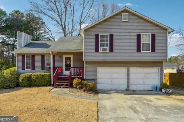 Popular IVY TRACE PHS 2 Real Estate