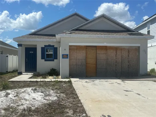 Cheap GROVELAND Real Estate