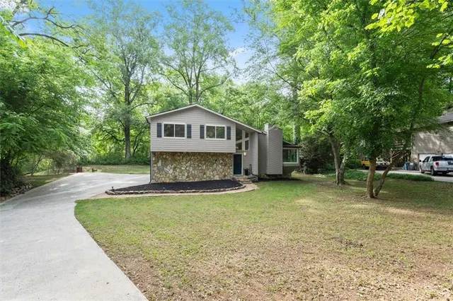 Popular Shannon Green North Real Estate