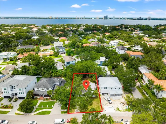 Popular DAVIS ISLANDS Real Estate