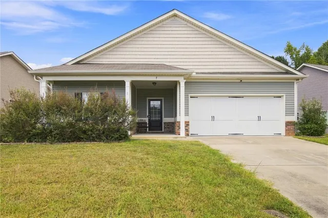 Popular Berwick West Real Estate