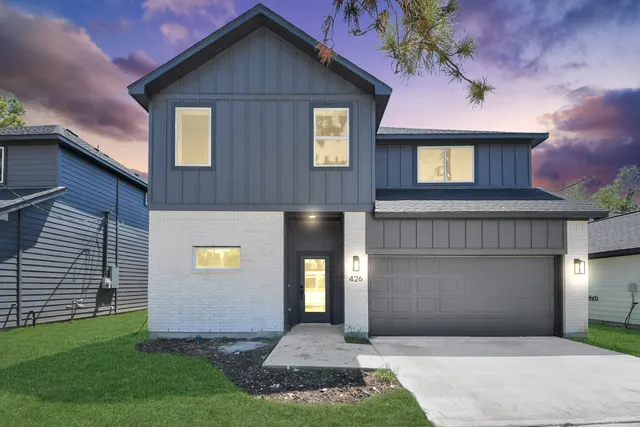 Popular Lakeside Manor Sec 01 Real Estate