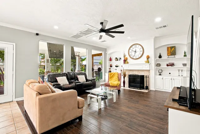 Popular Plantation At Woodforest Real Estate