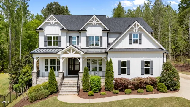 Popular Jackson Manor Real Estate