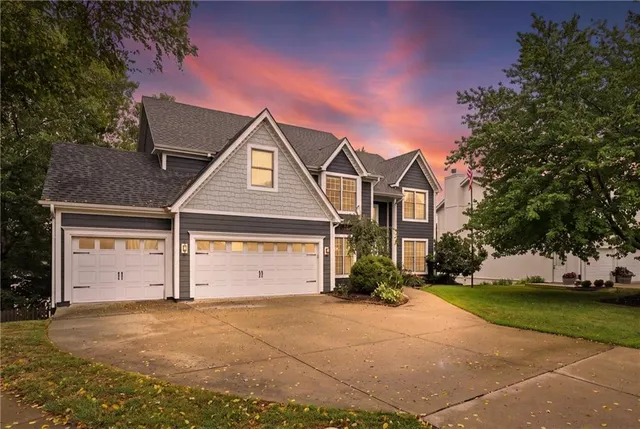 Popular Claywoods Real Estate