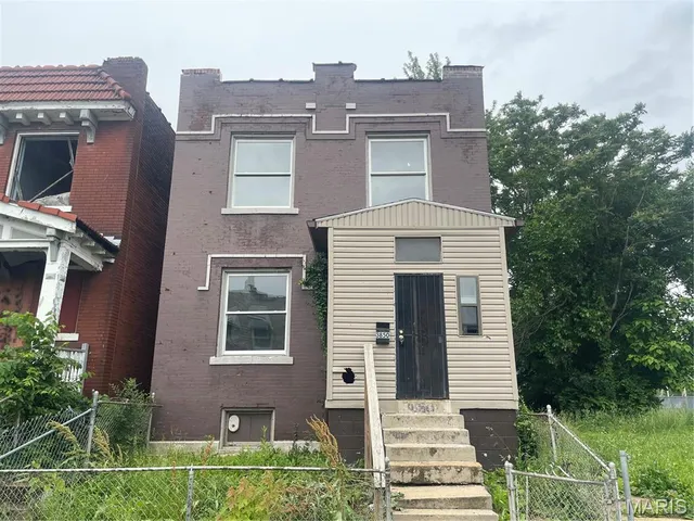 Cheap Chouteau Place Add Real Estate