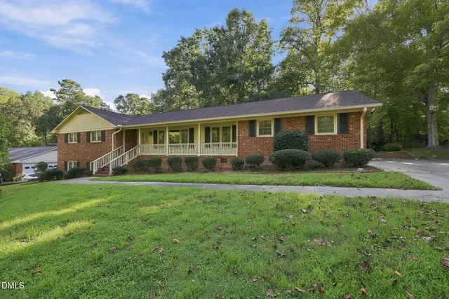 Popular Placid Valley Real Estate