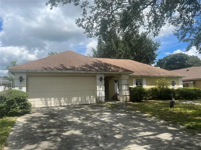 Popular Valrico Real Estate