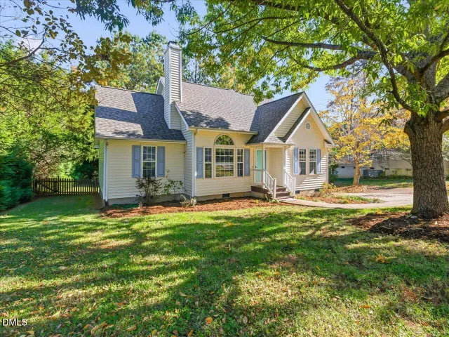 Popular Magnolia Trace Real Estate
