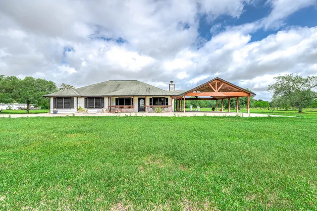 Popular Algoa SD Tr 15 Real Estate