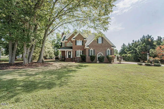 Expensive Northgreen Village Real Estate