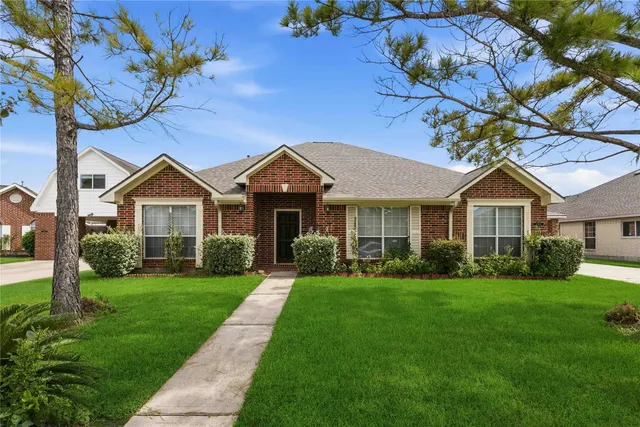 Popular Southgate Sec 4 Real Estate