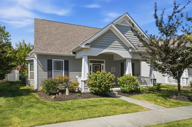Cheap Pinnacle Real Estate