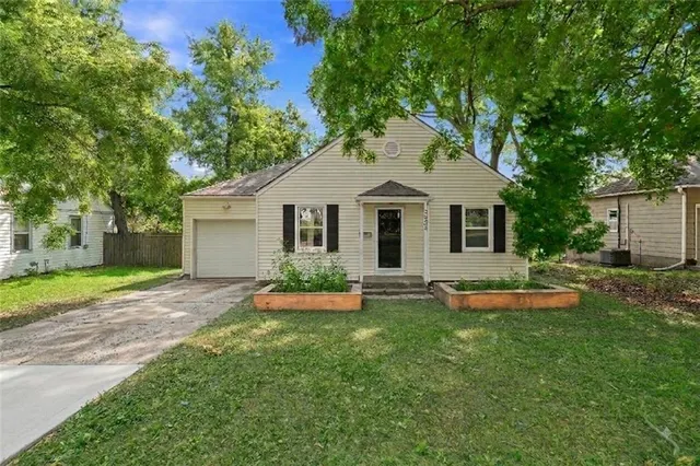 Popular Martys 2nd Addn Real Estate
