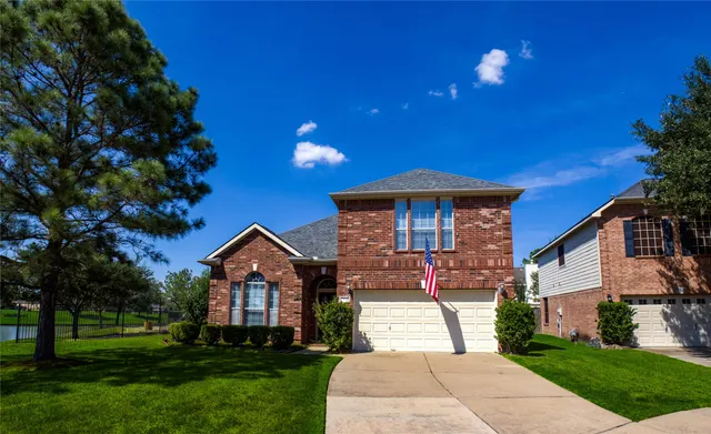 Cheap Lakecrest Real Estate