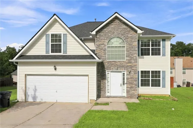 Popular Hampton Chase Real Estate