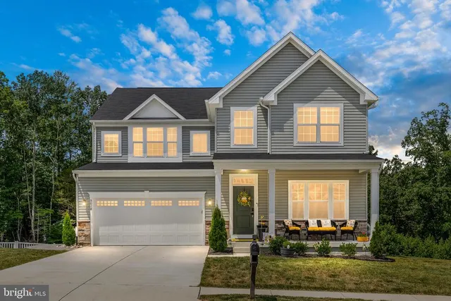 Popular The Falls At LeeS Parke Real Estate