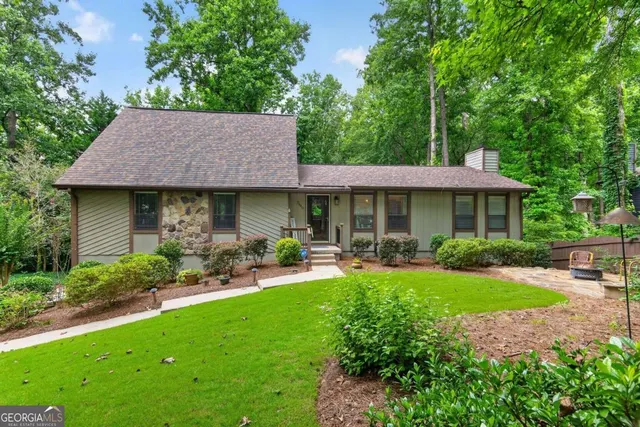 Cheap Pine Needles Real Estate