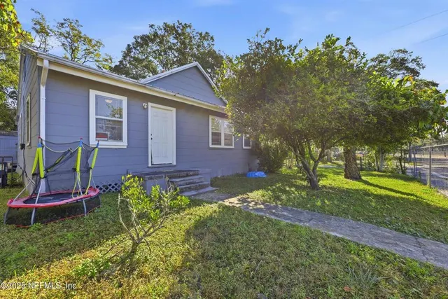 Cheap Westwood Park Real Estate