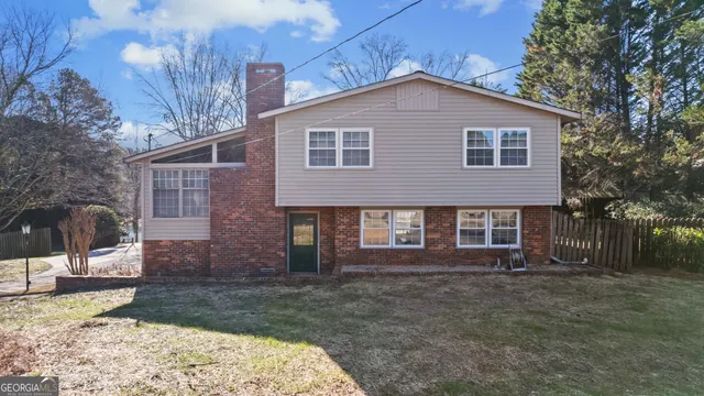 Expensive Lakemore Heights Real Estate