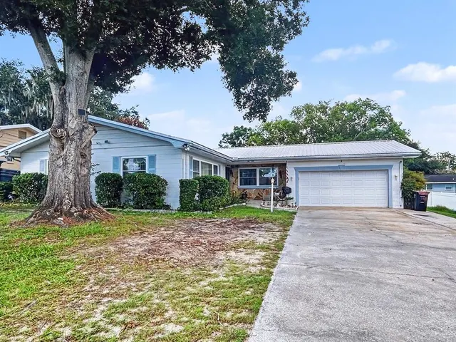 Cheap SOUTHEAST TERRACE Real Estate