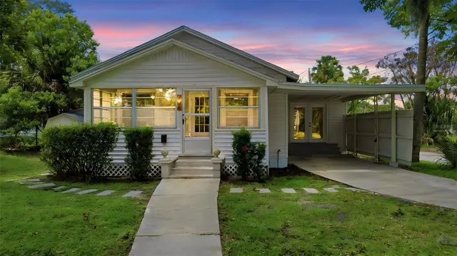 Popular HOLDEN REAL ESTATE COMPANYS ADD Real Estate