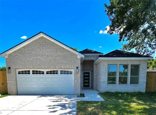 Popular Carverdale Sec 01 Real Estate