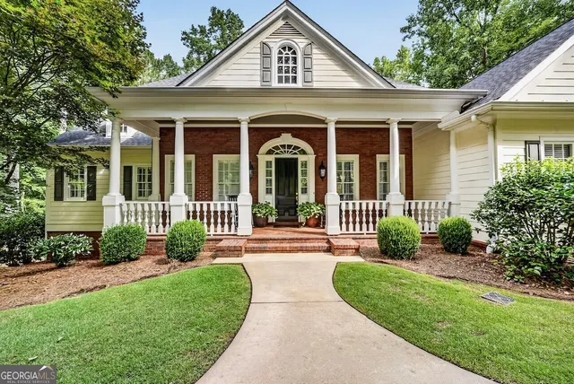 Popular River Oaks @ Moss Creek Real Estate