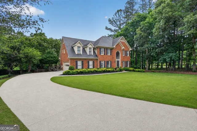 Popular Williams Manor Real Estate