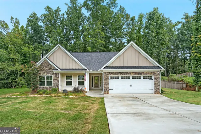 Cheap Smallwood Farms Real Estate