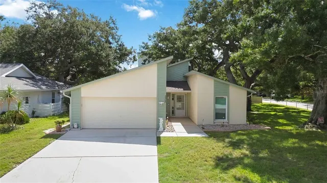 Popular VILLAGE WEST UNIT ONE Real Estate