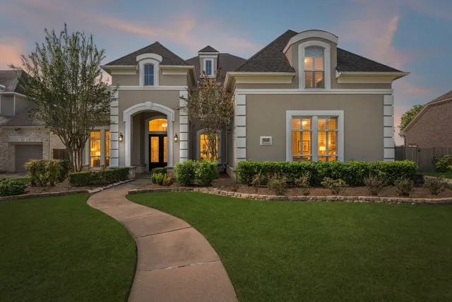 Expensive GREATWOOD TUSCANY PLACE Real Estate