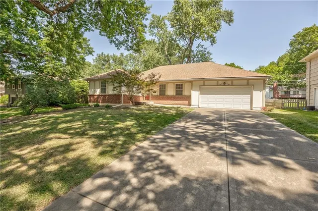Popular Woodstock Real Estate