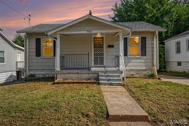 Popular Woodson Terrace Real Estate