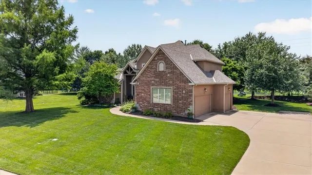 Popular Silvertooth Fahey Farm Real Estate