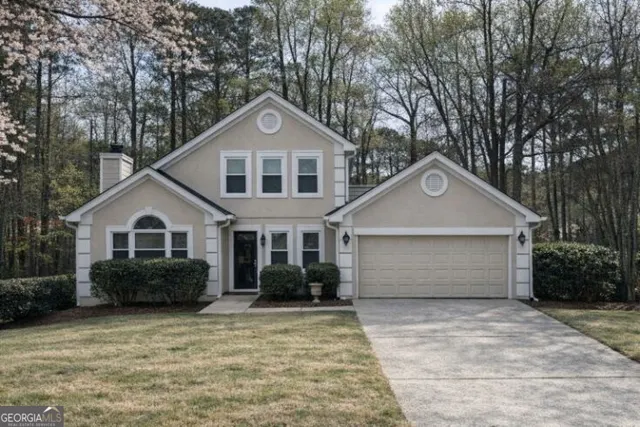 Cheap Pinewalk Real Estate