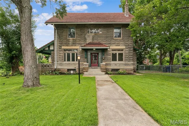Popular Woodland Park Add Real Estate