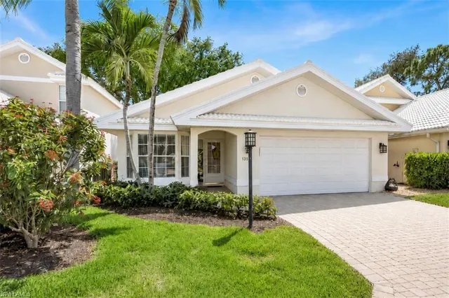 Popular WEYBRIDGE Real Estate
